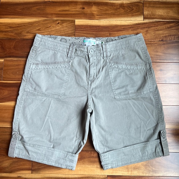 Adventura Pants - Aventura Women's Arden V2 Twill Solid Bermuda Shorts 14 NWT